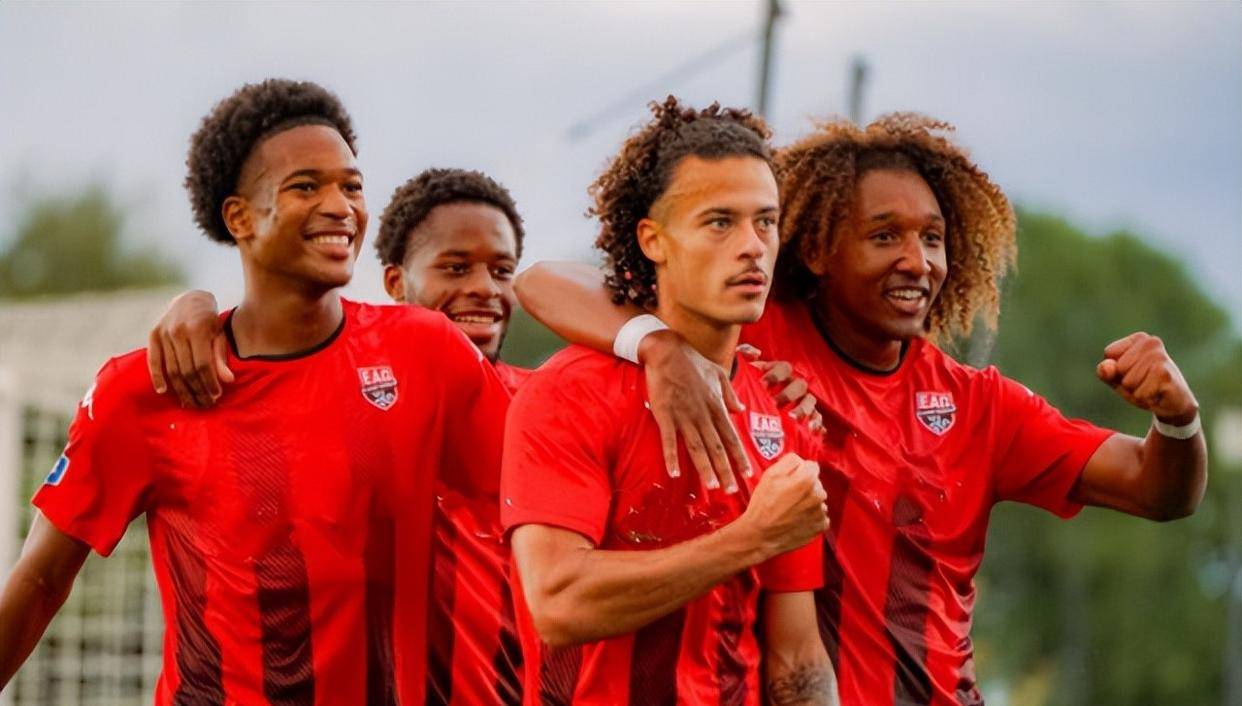 加时末段法国杯焦点战,巴塞罗那伤情更新,悬念犹存,纪律约束更严格(巴塞罗那为什么叫巴萨) 加时末段法国杯焦点战,巴塞罗那伤情更新,悬念犹存,纪律约束更严格(巴塞罗那为什么叫巴萨)